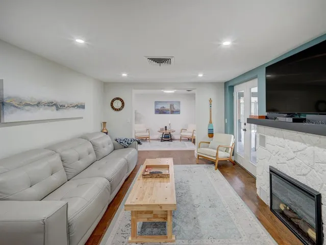 $889,000 | 6746 River Road, New Port Richey, FL 34652