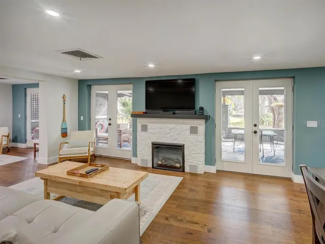 $889,000 | 6746 River Road, New Port Richey, FL 34652