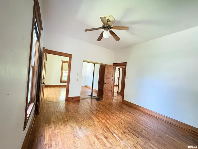 $155,000 | 400 South Oakland Avenue, Carbondale, IL 62901