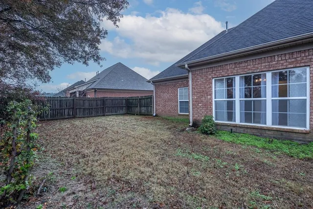 $2,495 | 2864 Summer Oaks Place, Southaven, MS 38672