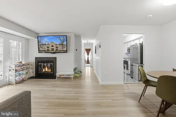 $317,000 | 5704 Shadwell Court, Unit 91, Alexandria, VA 22309