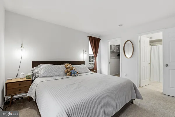 $317,000 | 5704 Shadwell Court, Unit 91, Alexandria, VA 22309