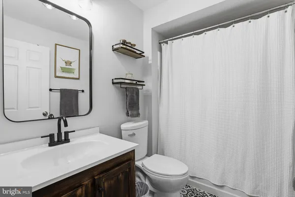 $317,000 | 5704 Shadwell Court, Unit 91, Alexandria, VA 22309