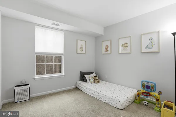 $317,000 | 5704 Shadwell Court, Unit 91, Alexandria, VA 22309