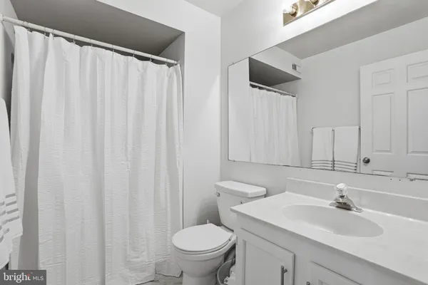 $317,000 | 5704 Shadwell Court, Unit 91, Alexandria, VA 22309
