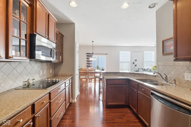 $324,000 | 6343 Central Boulevard, Whitestown, IN 46075