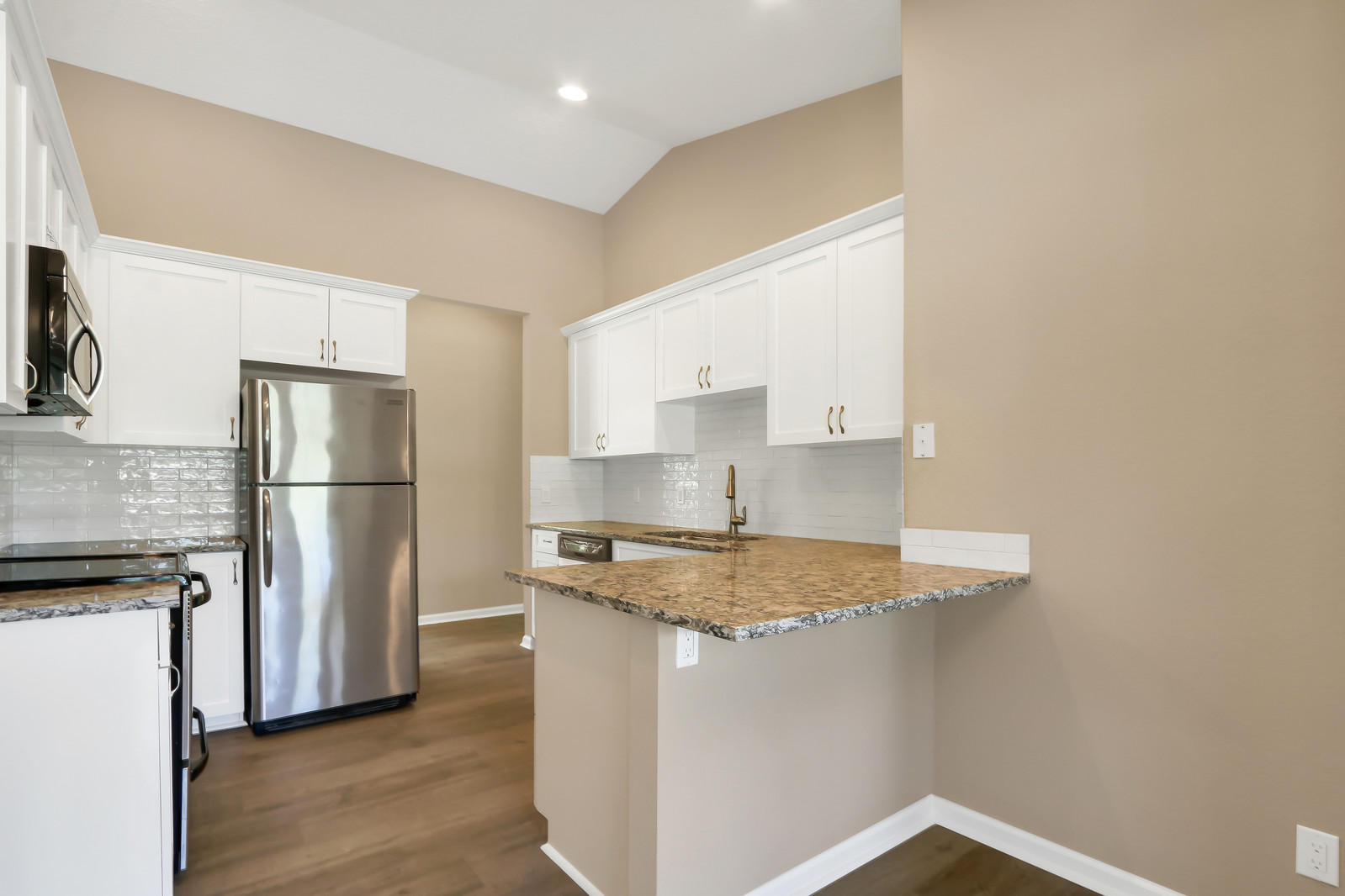 13391 153rd Road North Jupiter, FL 33478 - Photo 7 of 40 kitchen