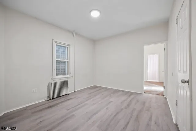 $2,500 | 172 Hickory Street, Orange, NJ 07050