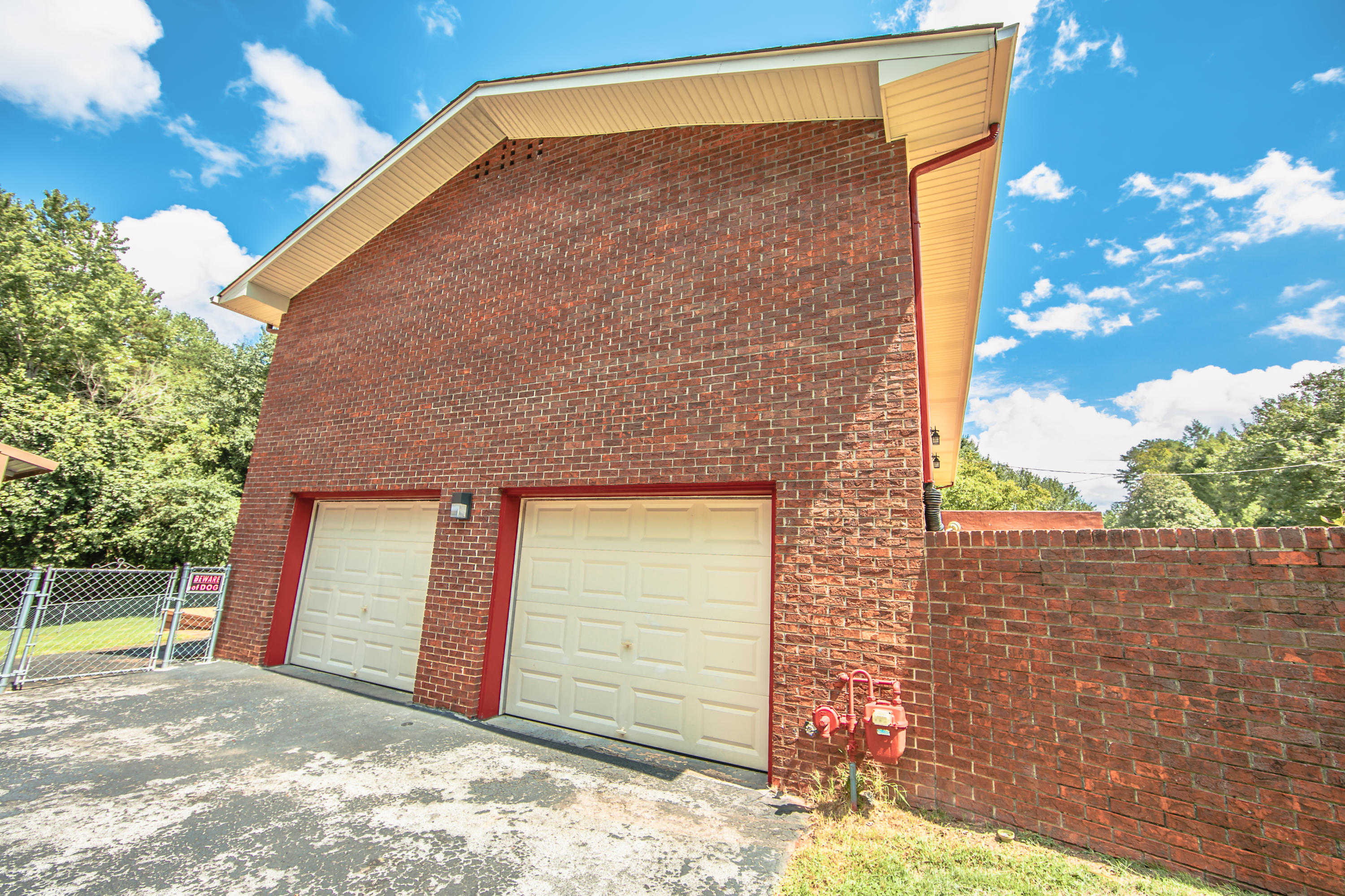 522 Bluff Pointe Road Harriman, TN 37748 - Photo 17 of 31 0M6A5894-1