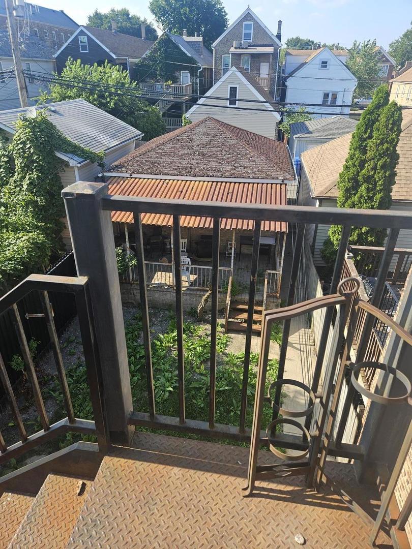 2144 West 19th Street Chicago, IL 60608 - Photo 9 of 34
