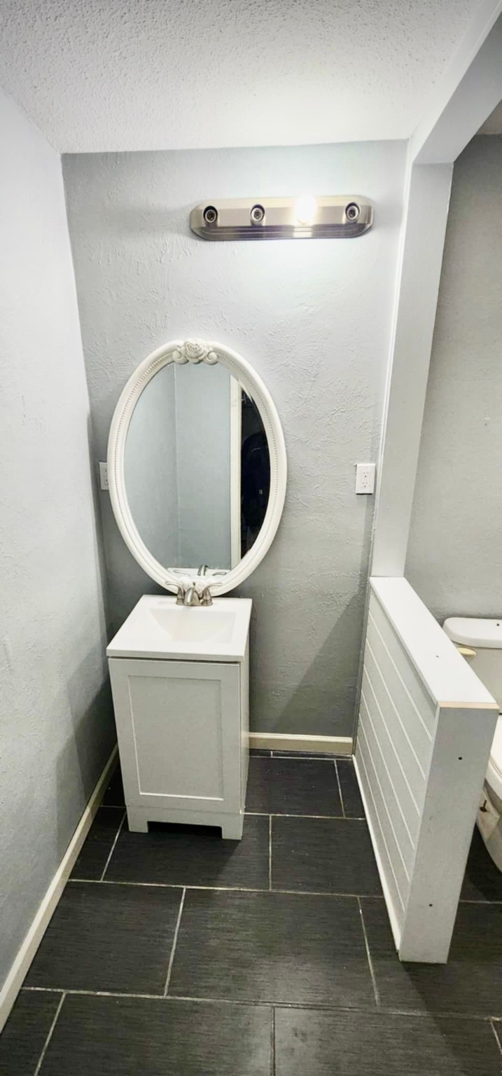 8918 Bissonnet Street, Unit 402 Houston, TX 77074 - Photo 14 of 25