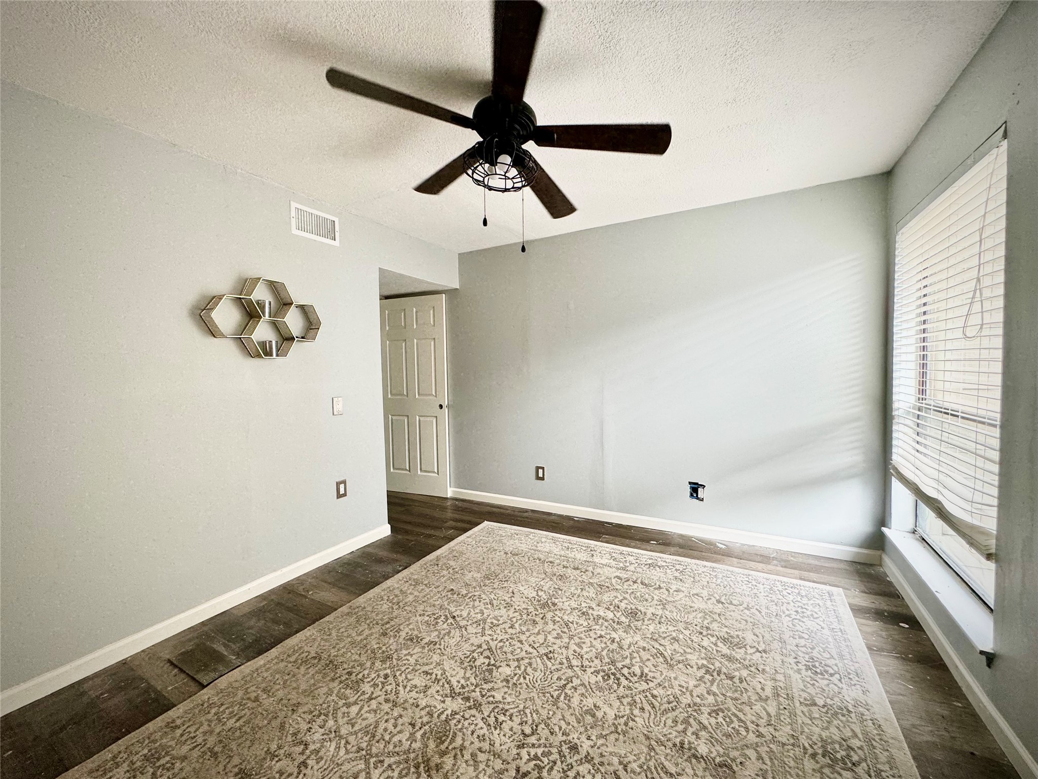 8918 Bissonnet Street, Unit 402 Houston, TX 77074 - Photo 16 of 25