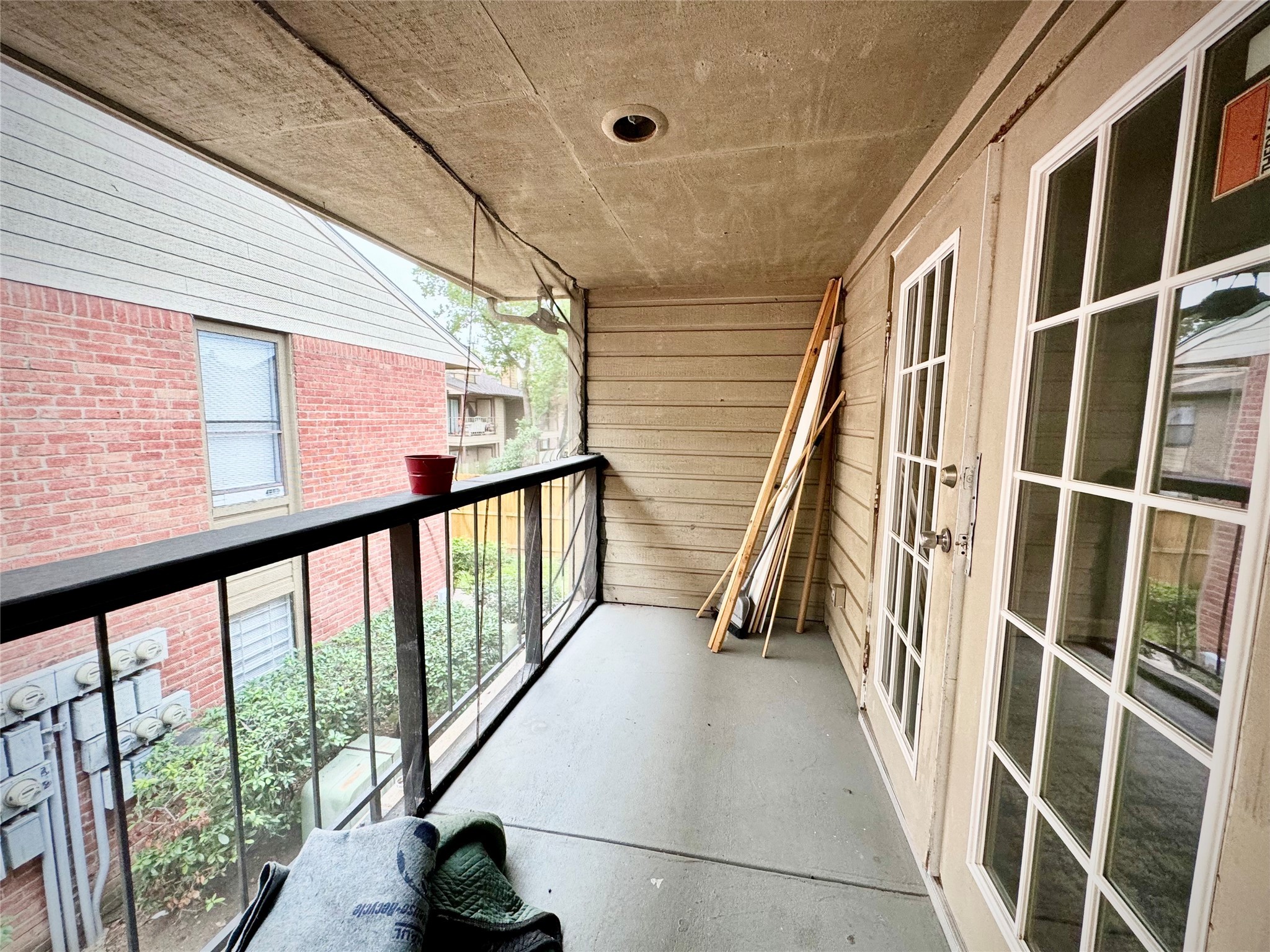 8918 Bissonnet Street, Unit 402 Houston, TX 77074 - Photo 22 of 25