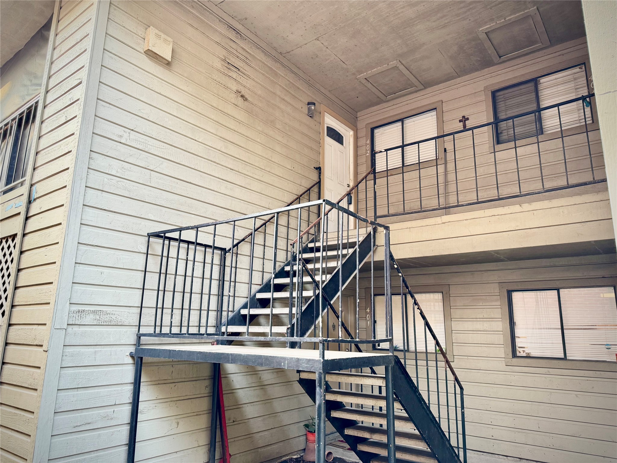 8918 Bissonnet Street, Unit 402 Houston, TX 77074 - Photo 24 of 25