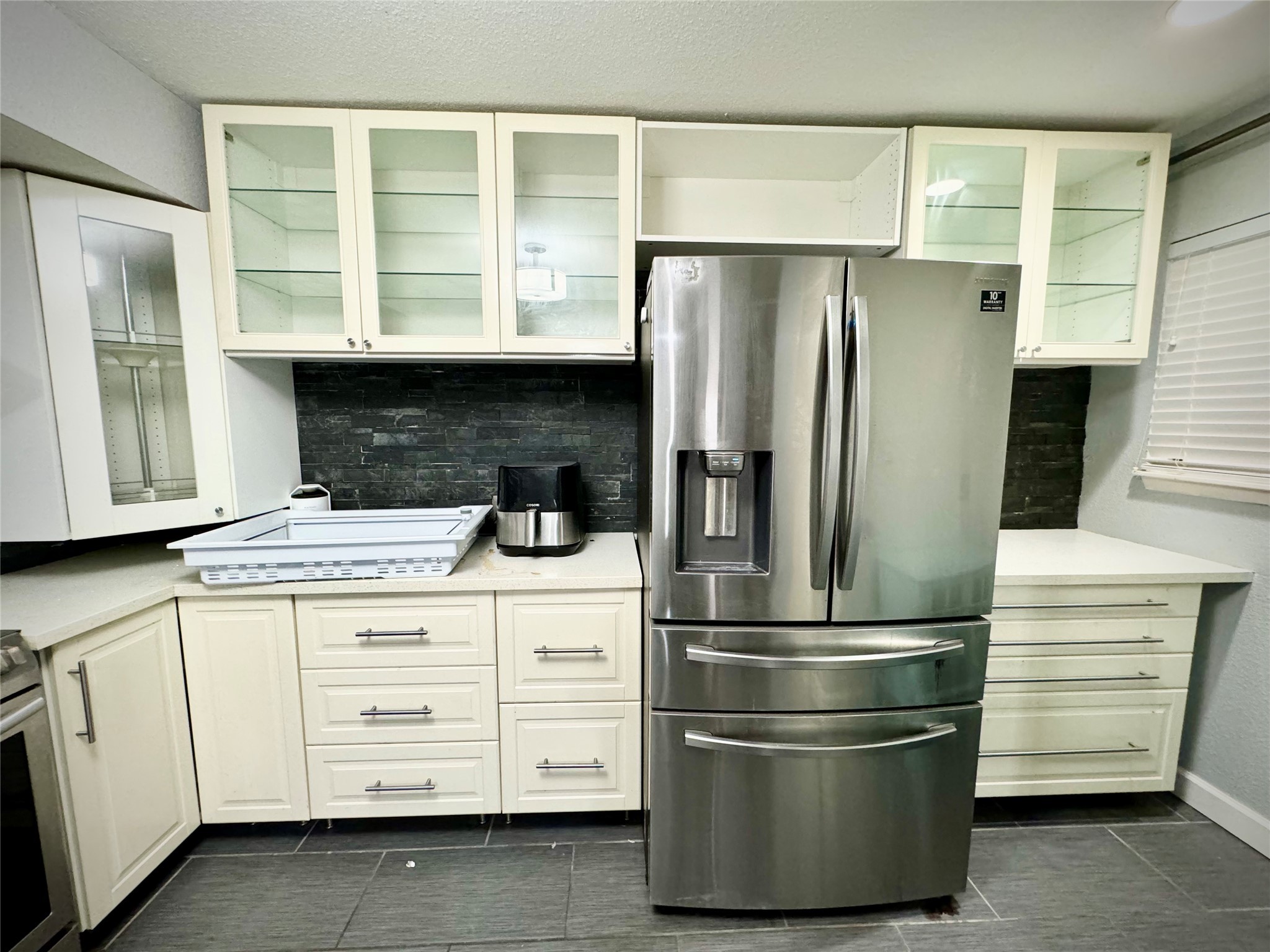 8918 Bissonnet Street, Unit 402 Houston, TX 77074 - Photo 10 of 25