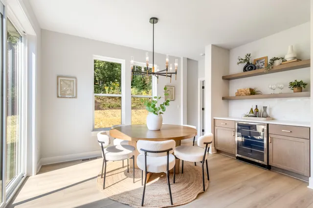 $674,900 | 544 Kiddle Lane, Union Grove, WI 53182