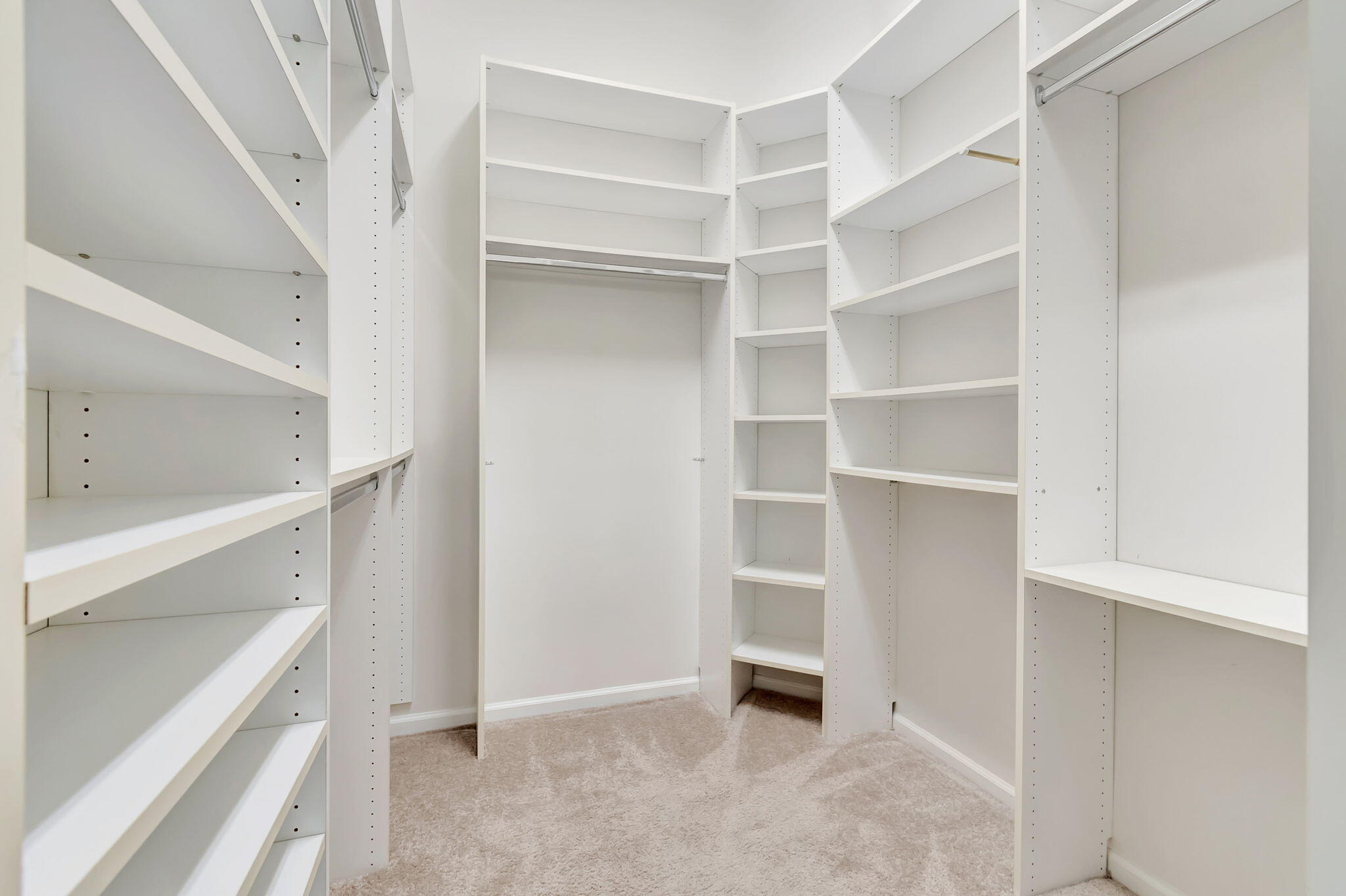 7445 Chorale Road Boynton Beach, FL 33437 - Photo 12 of 28 Owner Walk-in Closet