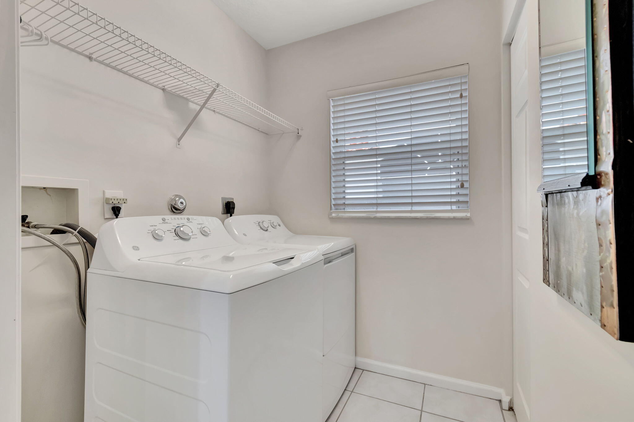7445 Chorale Road Boynton Beach, FL 33437 - Photo 20 of 28 Laundry Room