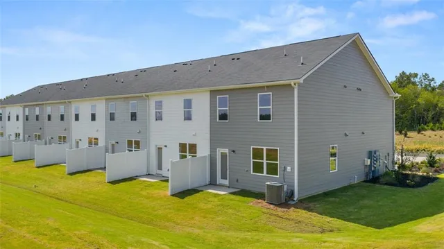 $228,910 | 122 Kenmore Circle, Perry, GA 31069