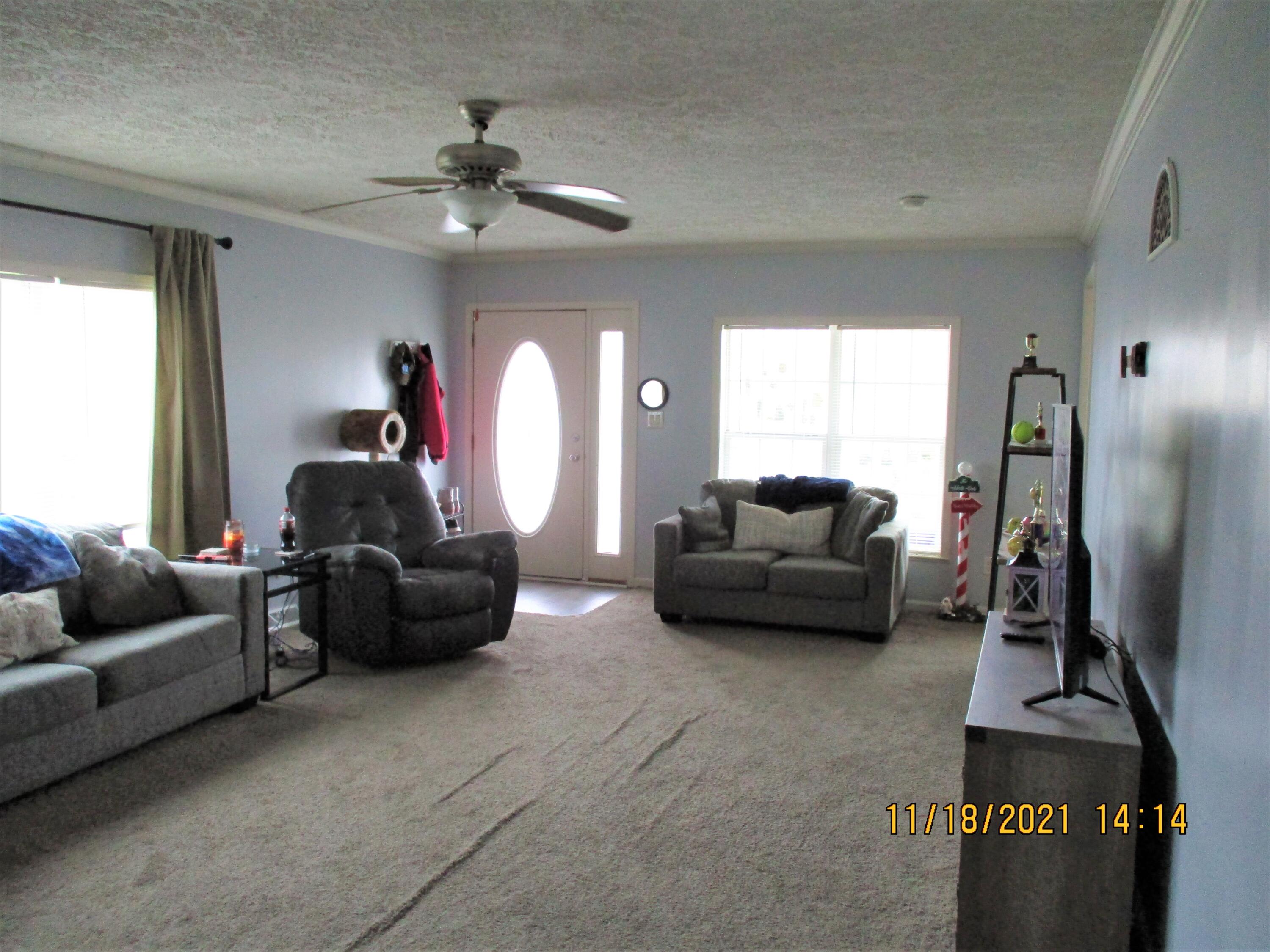 1033 Regency Road Danville, KY 40422 - Photo 5 of 17 IMG_0301
