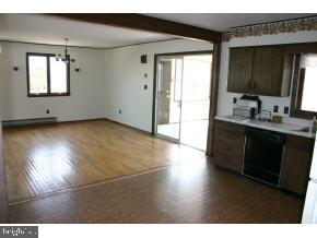 37 Cove Road West Bayville, NJ 08721 - Photo 4 of 9 Gallery Image 4