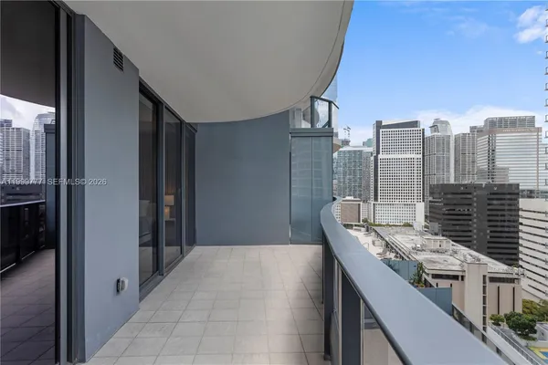 $5,900 | 1000 Brickell Plaza, Unit 2003, Miami, FL 33131