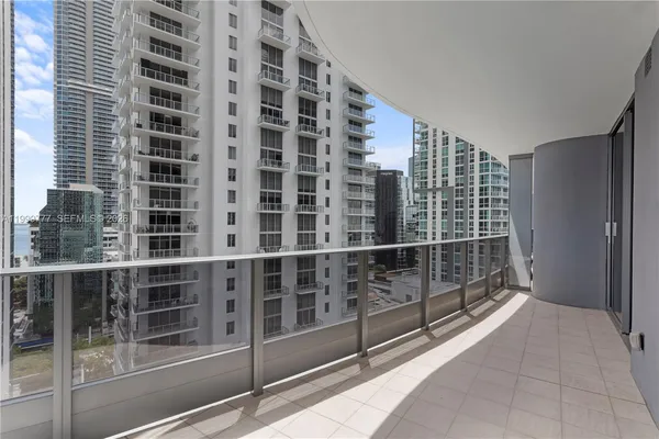 $5,900 | 1000 Brickell Plaza, Unit 2003, Miami, FL 33131