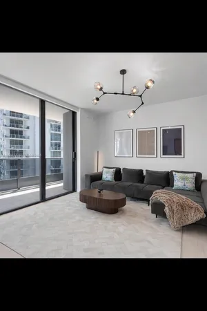 $5,900 | 1000 Brickell Plaza, Unit 2003, Miami, FL 33131