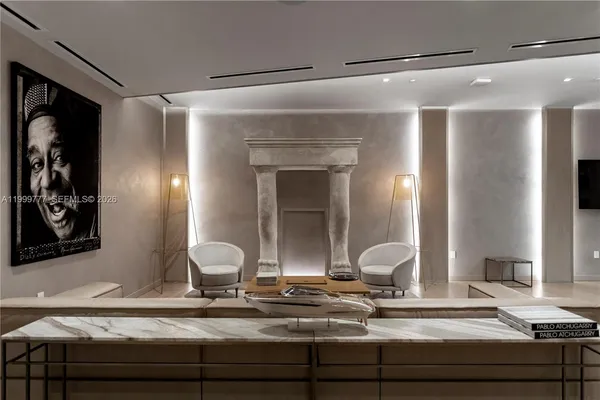 $5,900 | 1000 Brickell Plaza, Unit 2003, Miami, FL 33131