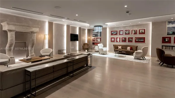 $5,900 | 1000 Brickell Plaza, Unit 2003, Miami, FL 33131