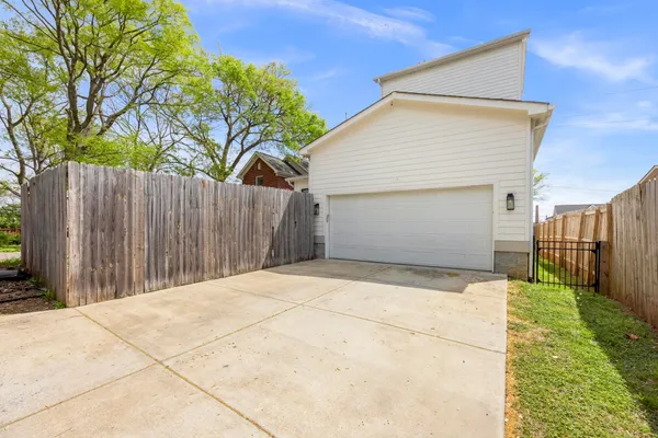 $8,500 | 924 Jackson Street, Nashville, TN 37208