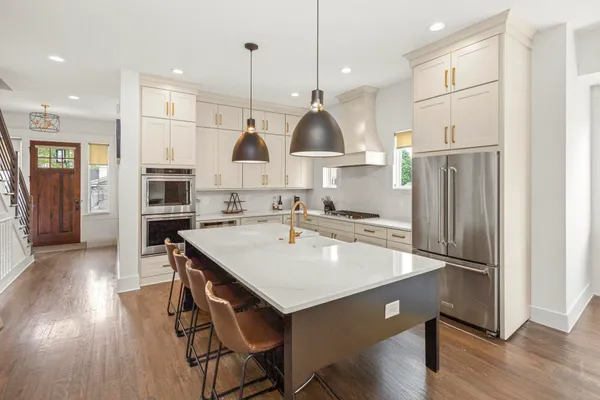 $8,500 | 924 Jackson Street, Nashville, TN 37208