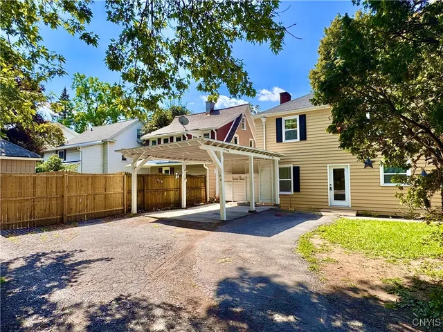 $199,900 | 130 North Street, Auburn, NY 13021