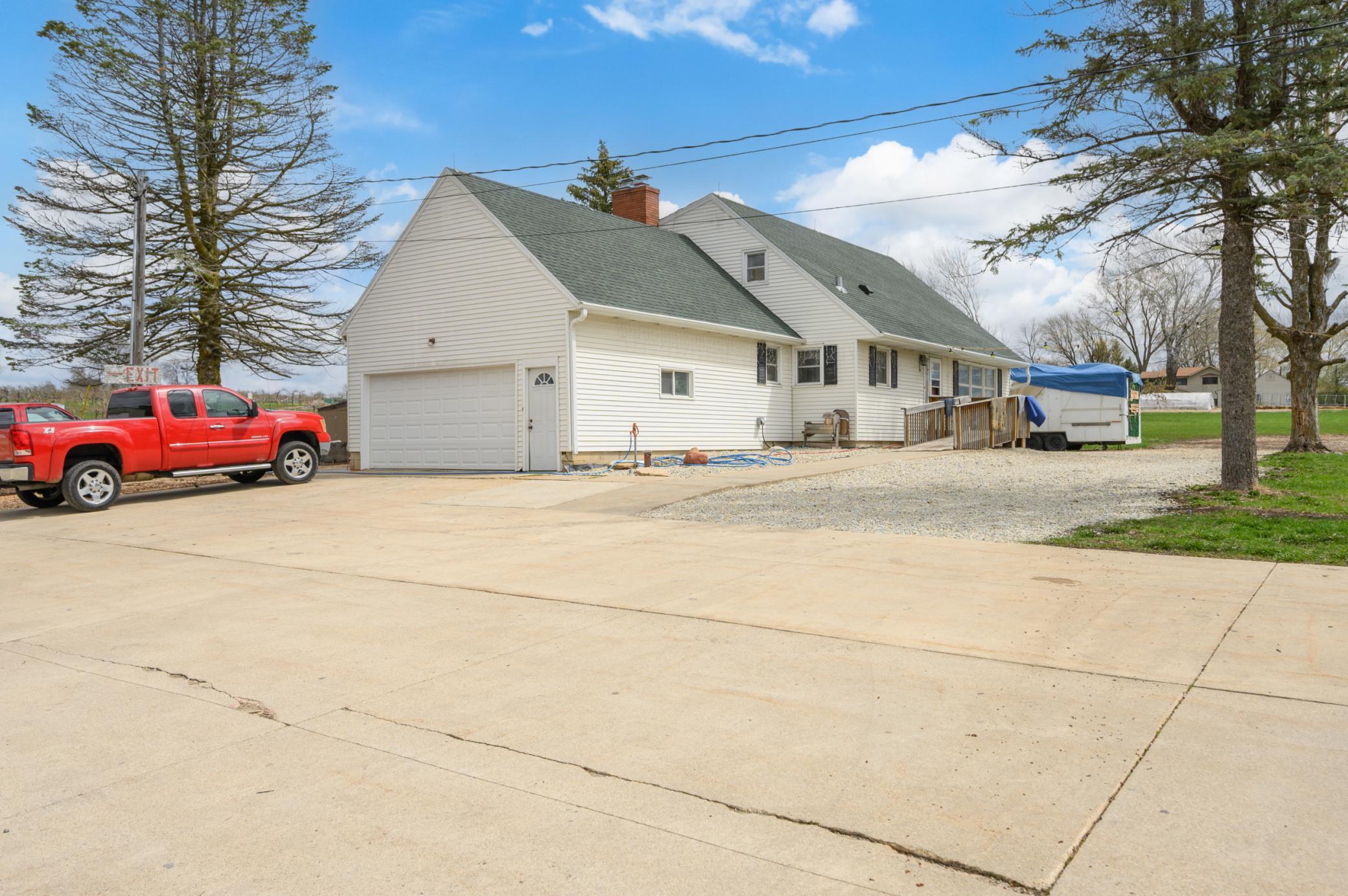 3415 Collegeview Road East Rochester, MN 55904 - Photo 4 of 48