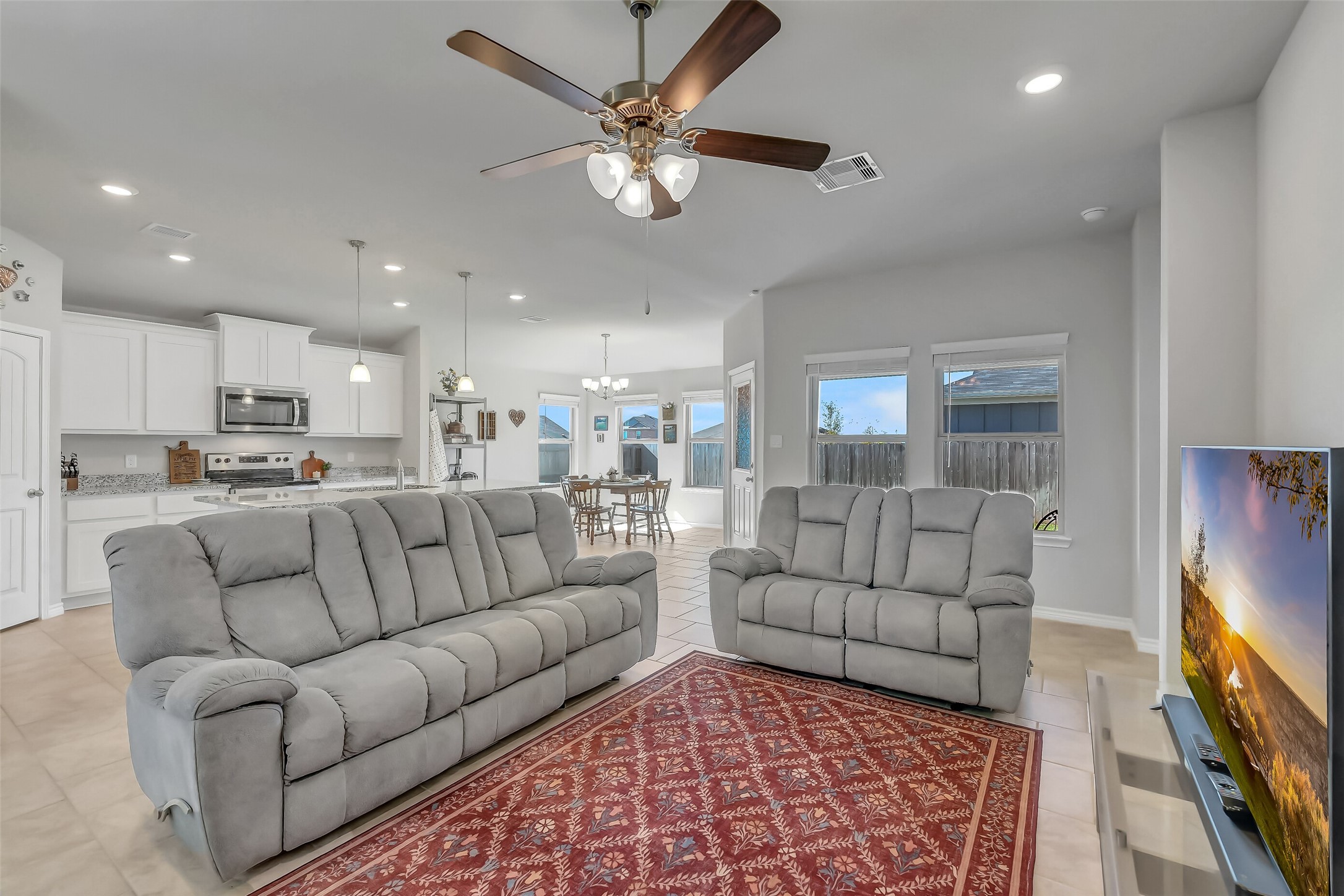 2136 Chief Street Bryan, TX 77807 - Photo 12 of 30 Gallery Image 12