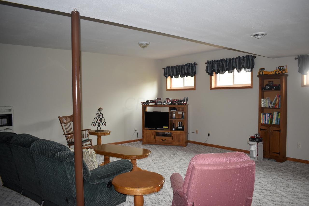 5530 Westfall Road Southwest Lancaster, OH 43130 - Photo 35 of 74 Over 1,100 sq. ft. of finished living space.