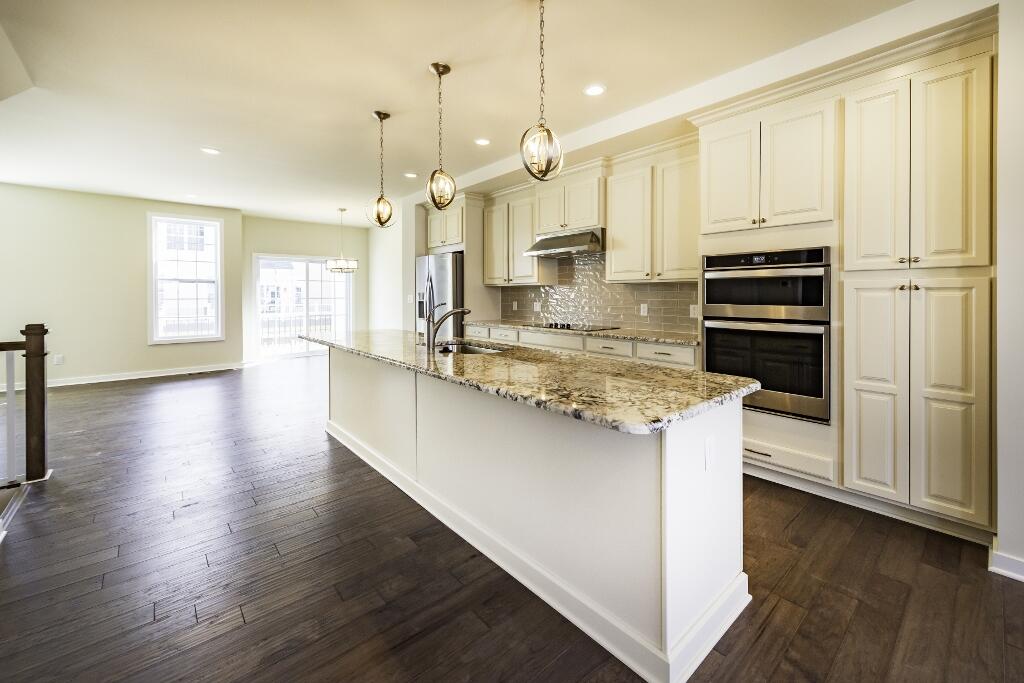 2843 Hardwick Road Ann Arbor, MI 48105 - Photo 12 of 46 DSC_5256 (1024x683)