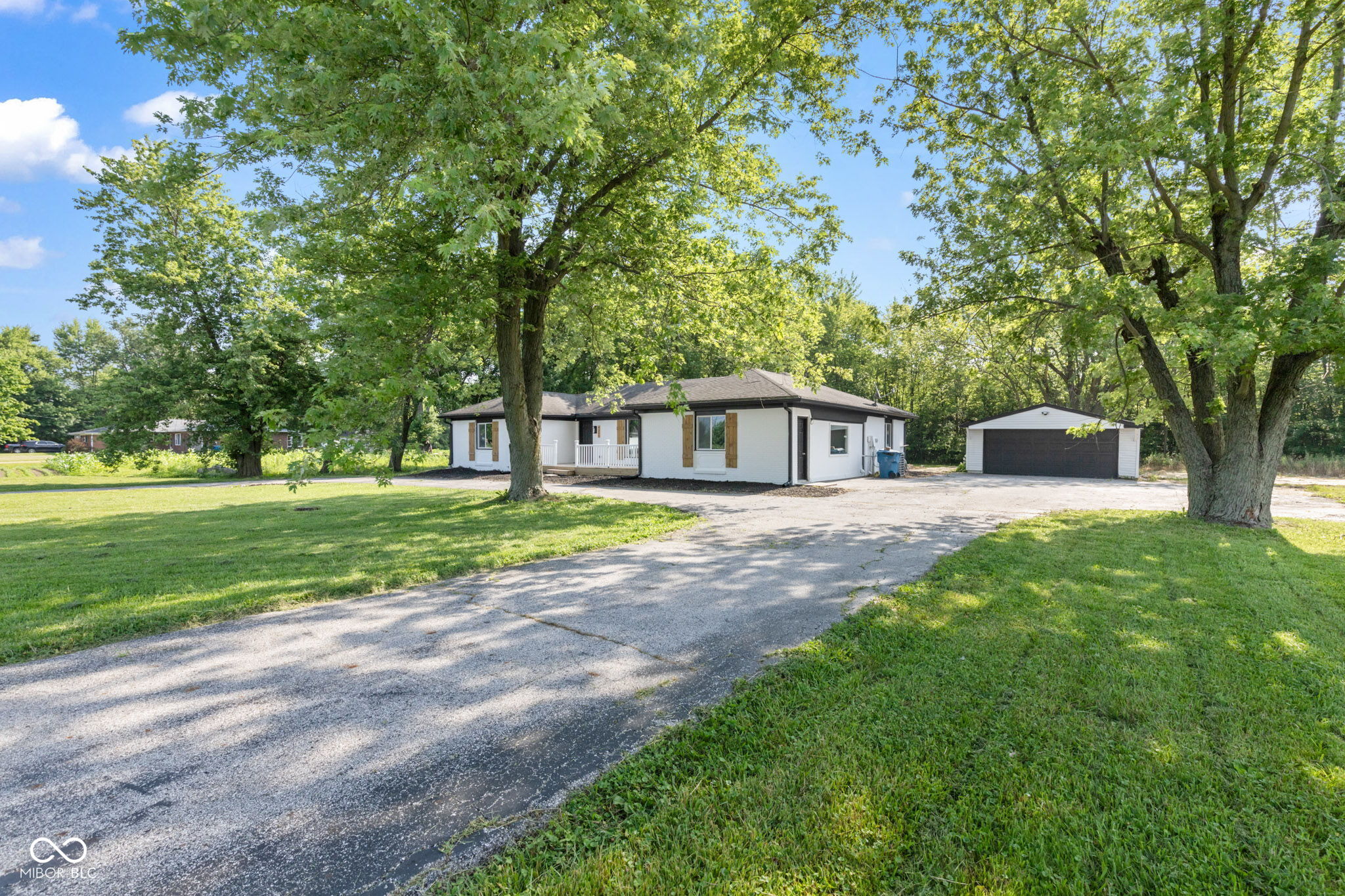 4305 Five Points Road Indianapolis, IN 46239 - Photo 4 of 70