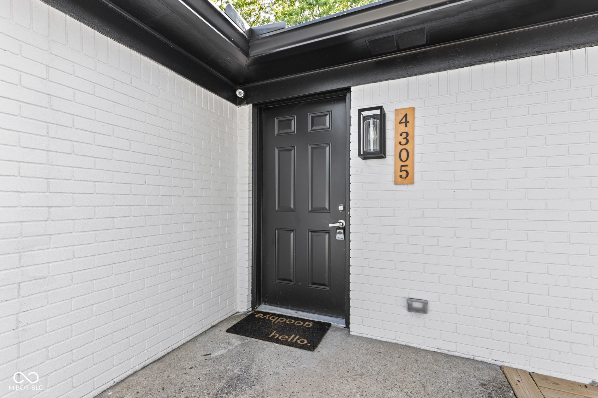 4305 Five Points Road Indianapolis, IN 46239 - Photo 7 of 70