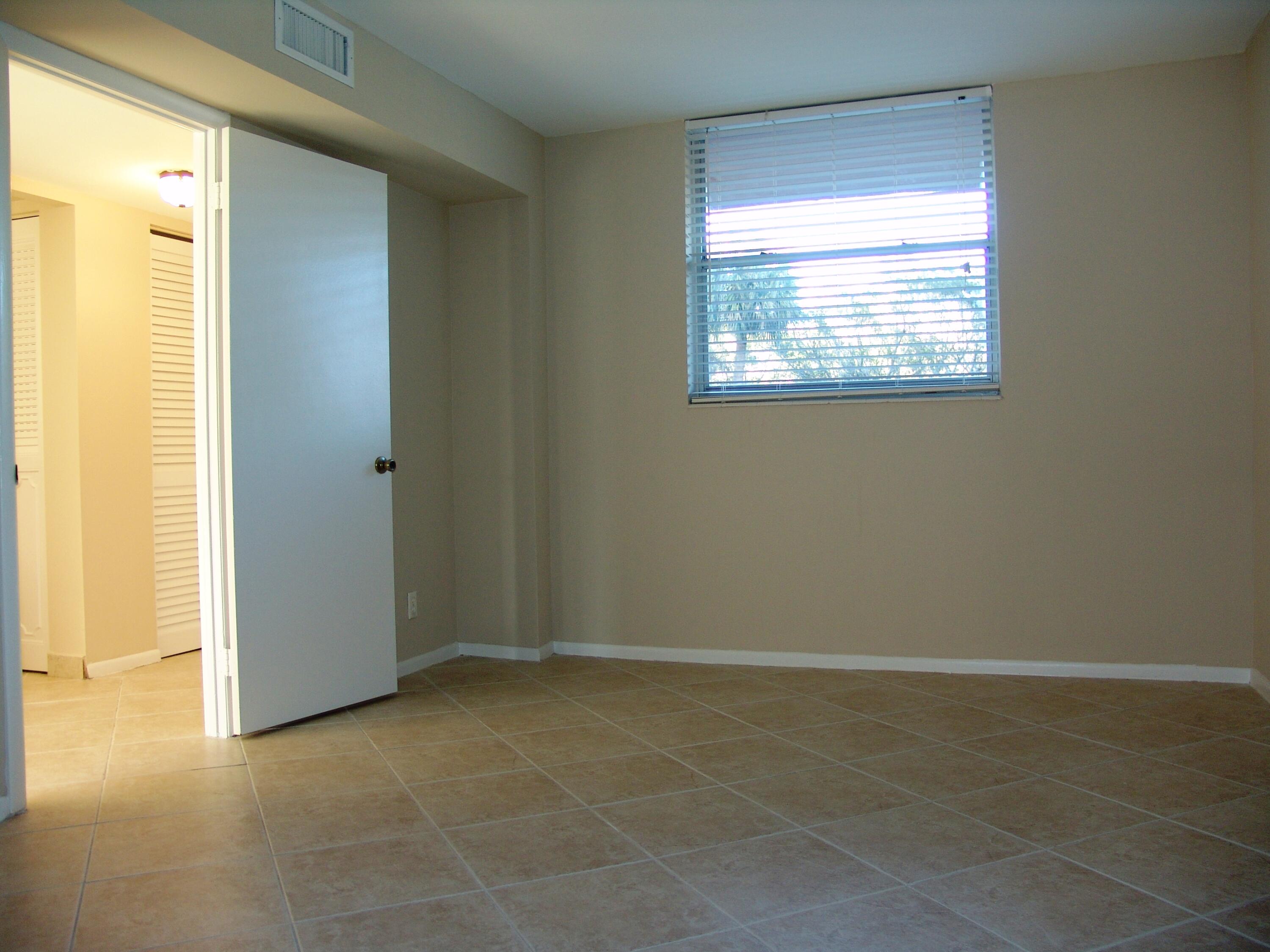 5301 Northwest 2nd Avenue, Unit 206 Boca Raton, FL 33487 - Photo 12 of 14 DSC04825