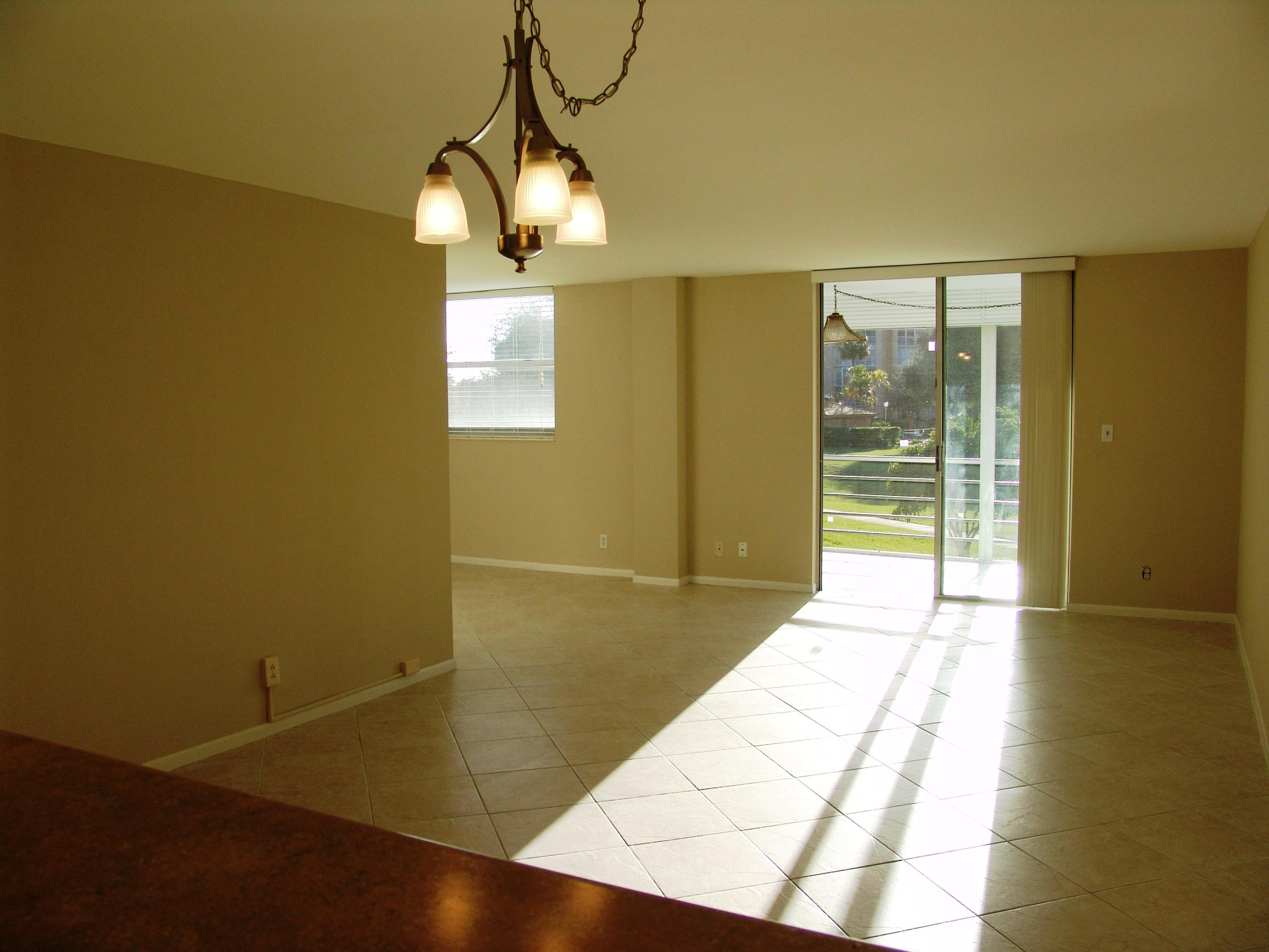 5301 Northwest 2nd Avenue, Unit 206 Boca Raton, FL 33487 - Photo 3 of 14 DSC04800