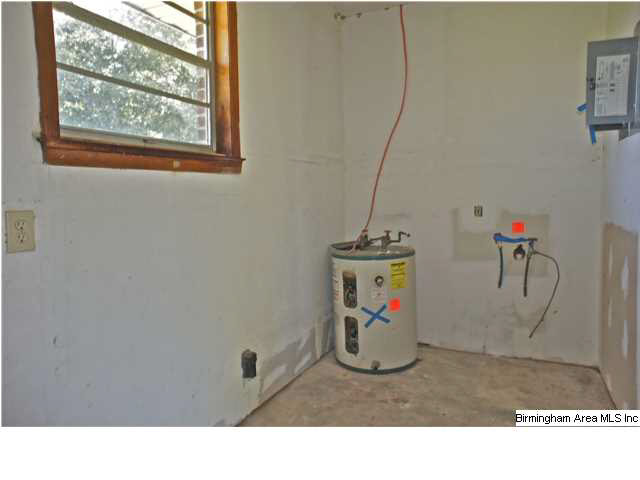 2764 County Road 85 Clanton, AL 35046 - Photo 27 of 32