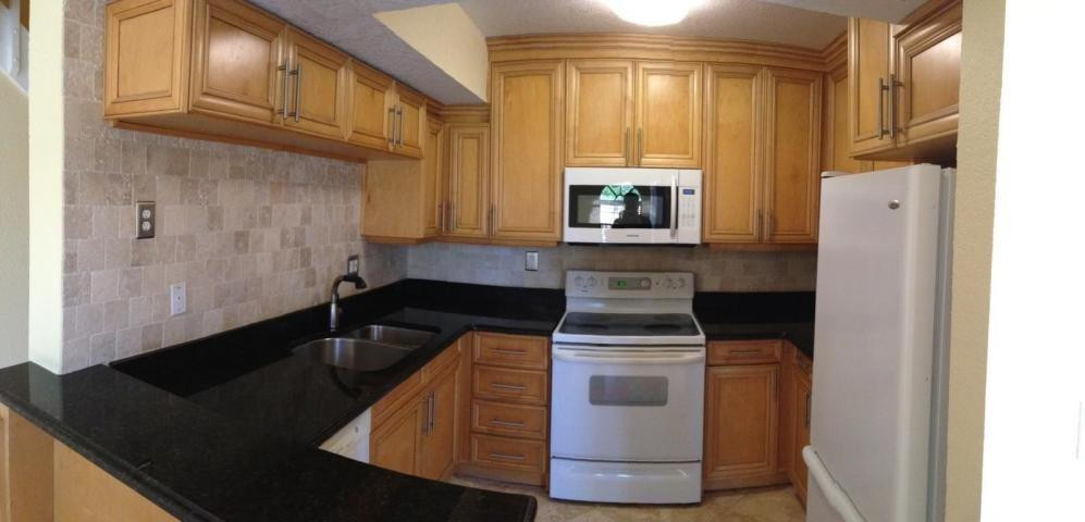 8062 Severn Drive Boca Raton, FL 33433 - Photo 17 of 50 Photo 17