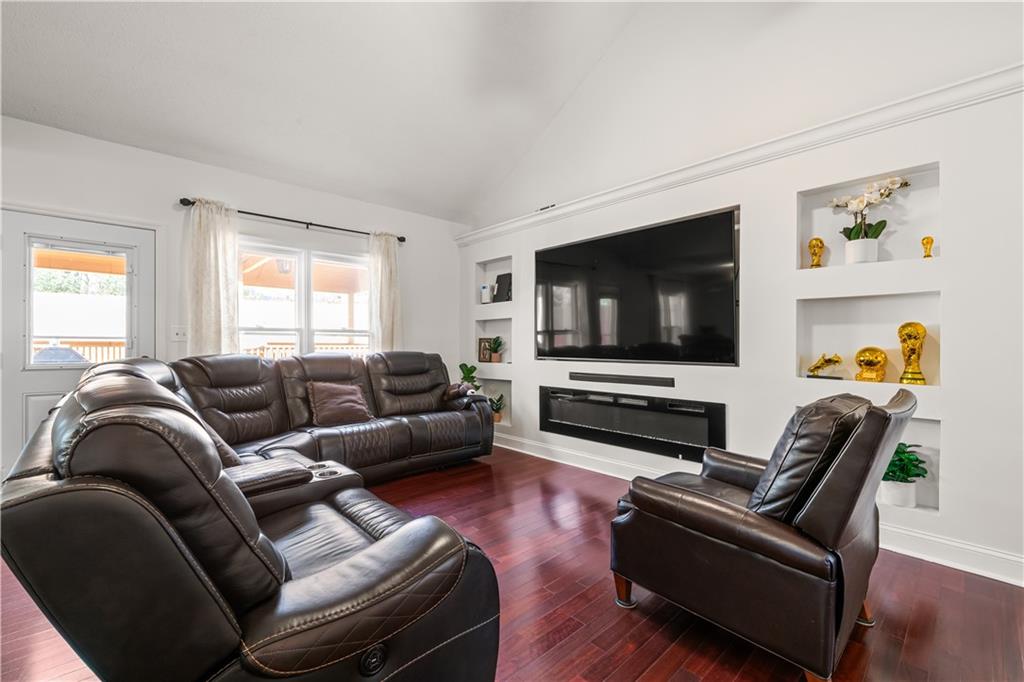 89 Quail Run Cartersville, GA 30120 - Photo 4 of 27