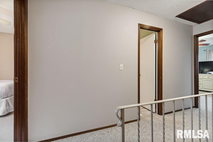 3580 Devils Glen Road Bettendorf, IA 52722 - Photo 15 of 25 Gallery Image 15