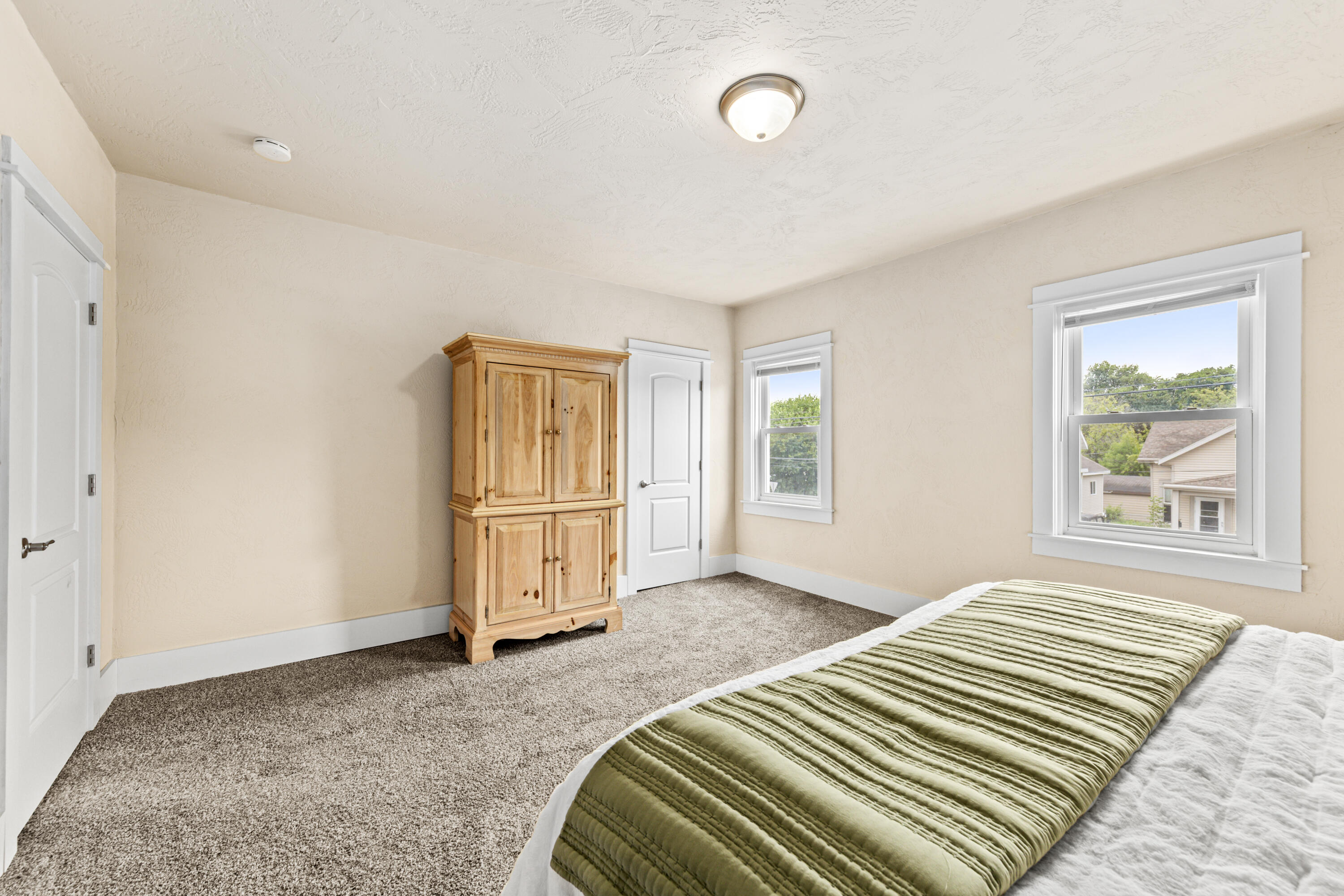 122 Mill Street Oshkosh, WI 54901 - Photo 16 of 19 16