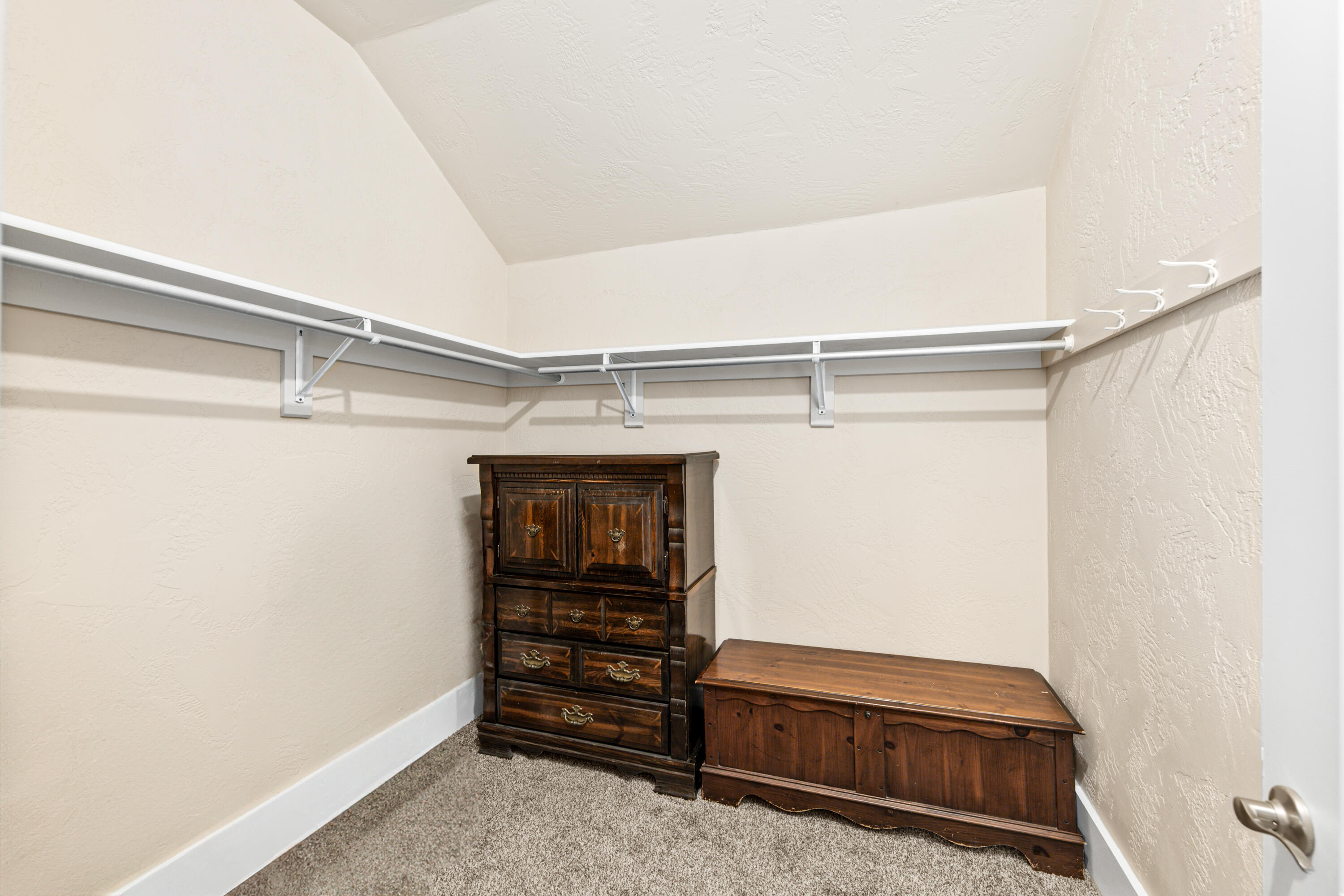 122 Mill Street Oshkosh, WI 54901 - Photo 18 of 19 18