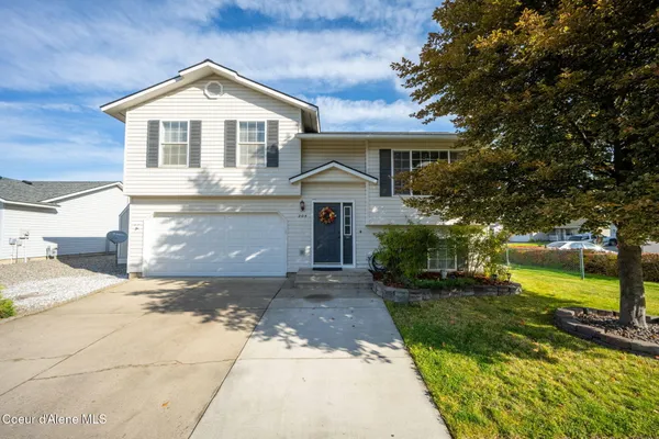 $449,900 | 205 West Choctaw Avenue, Post Falls, ID 83854