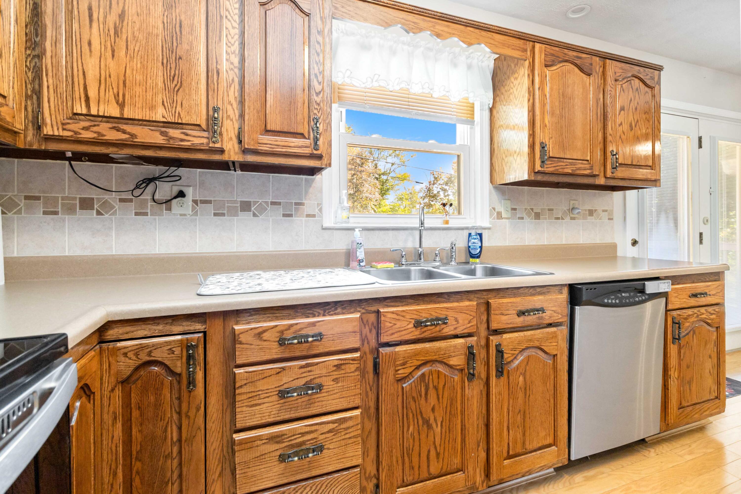 316 Meadow Brook Road Corbin, KY 40701 - Photo 8 of 53 17