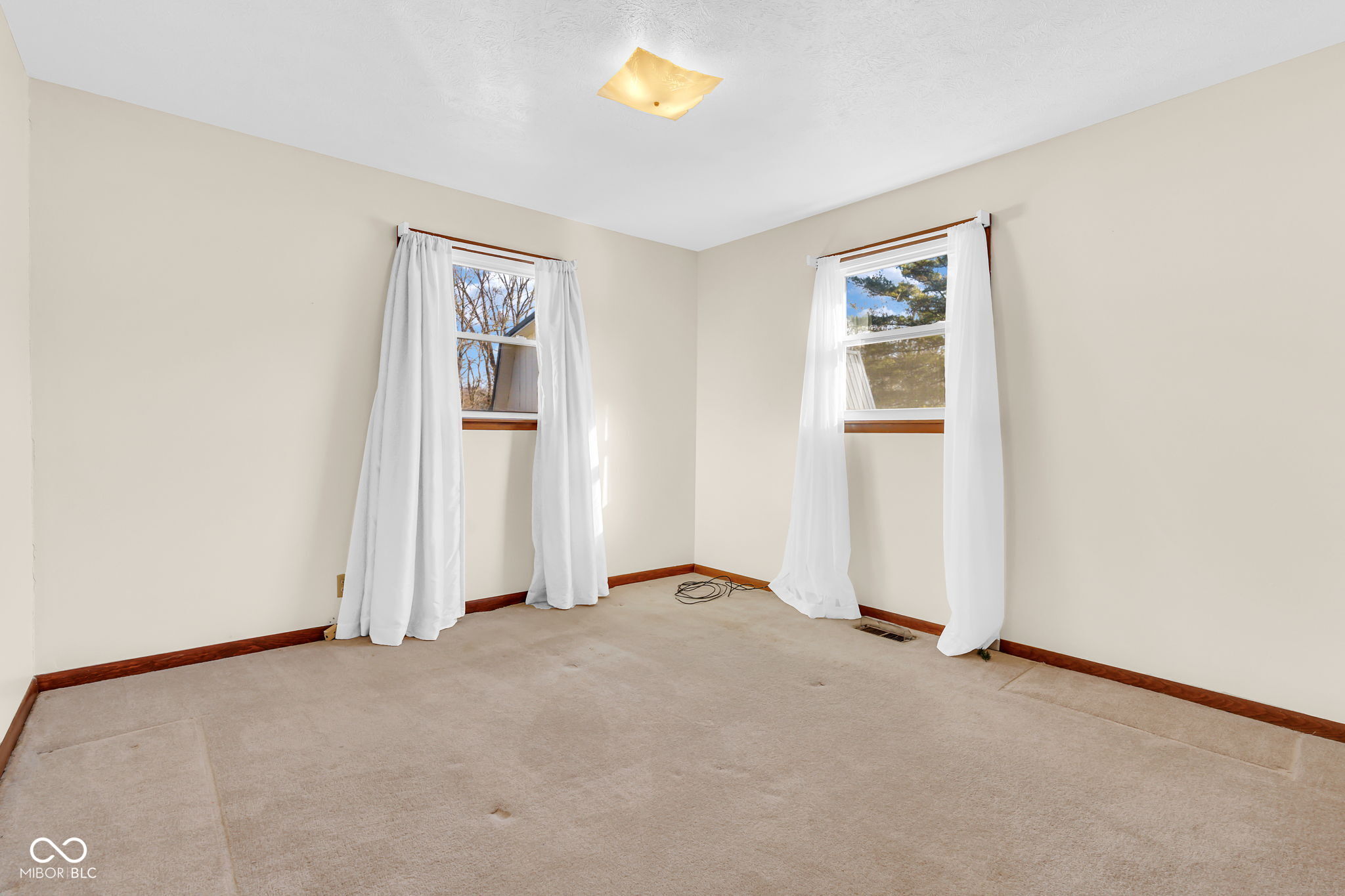 505 Race Street Hope, IN 47246 - Photo 15 of 22